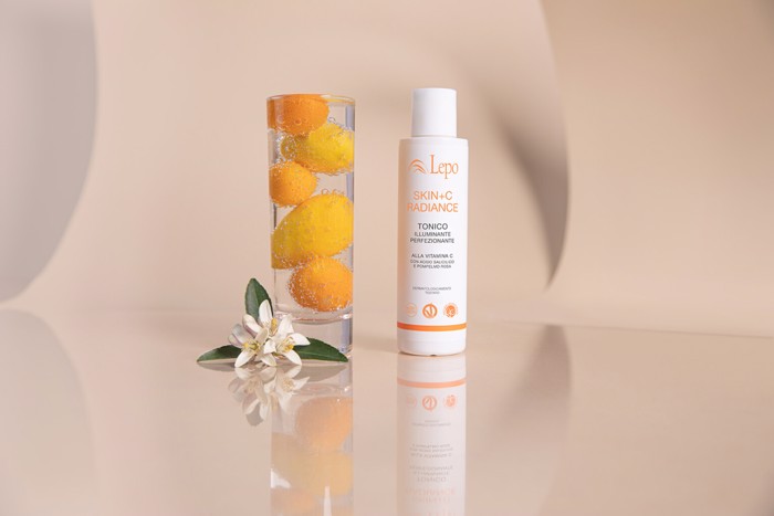 Lepo Skin+C Radiance Lotion Enudatiki Katharistiki Losion me Elafria Apolepistiki Drasi Bitamini C kai Salikuliko Oxu ga Lampsi kai Tonosi tis Epidermidas  150ml